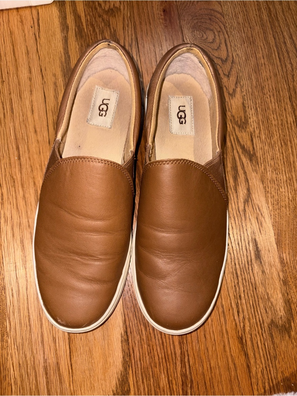 UGG Women’s Slip-On Leather Sneaker — Chestnut